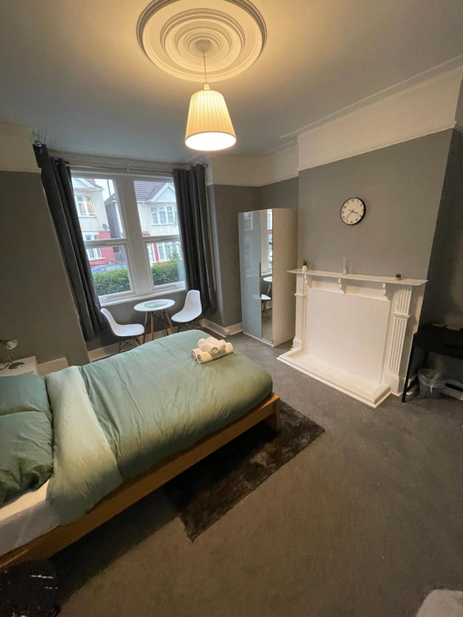 Cosy Double Rooms A Stones Throw From Wembley Stadium لندن المظهر الخارجي الصورة